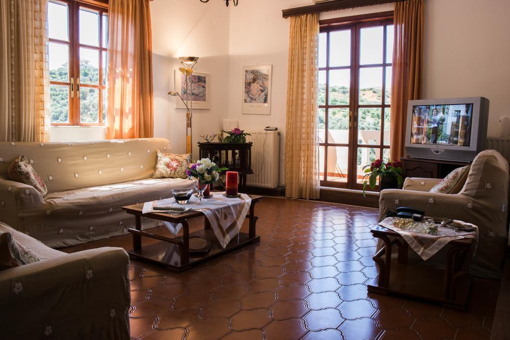 Alexandra Villa Stalós Exteriér fotografie